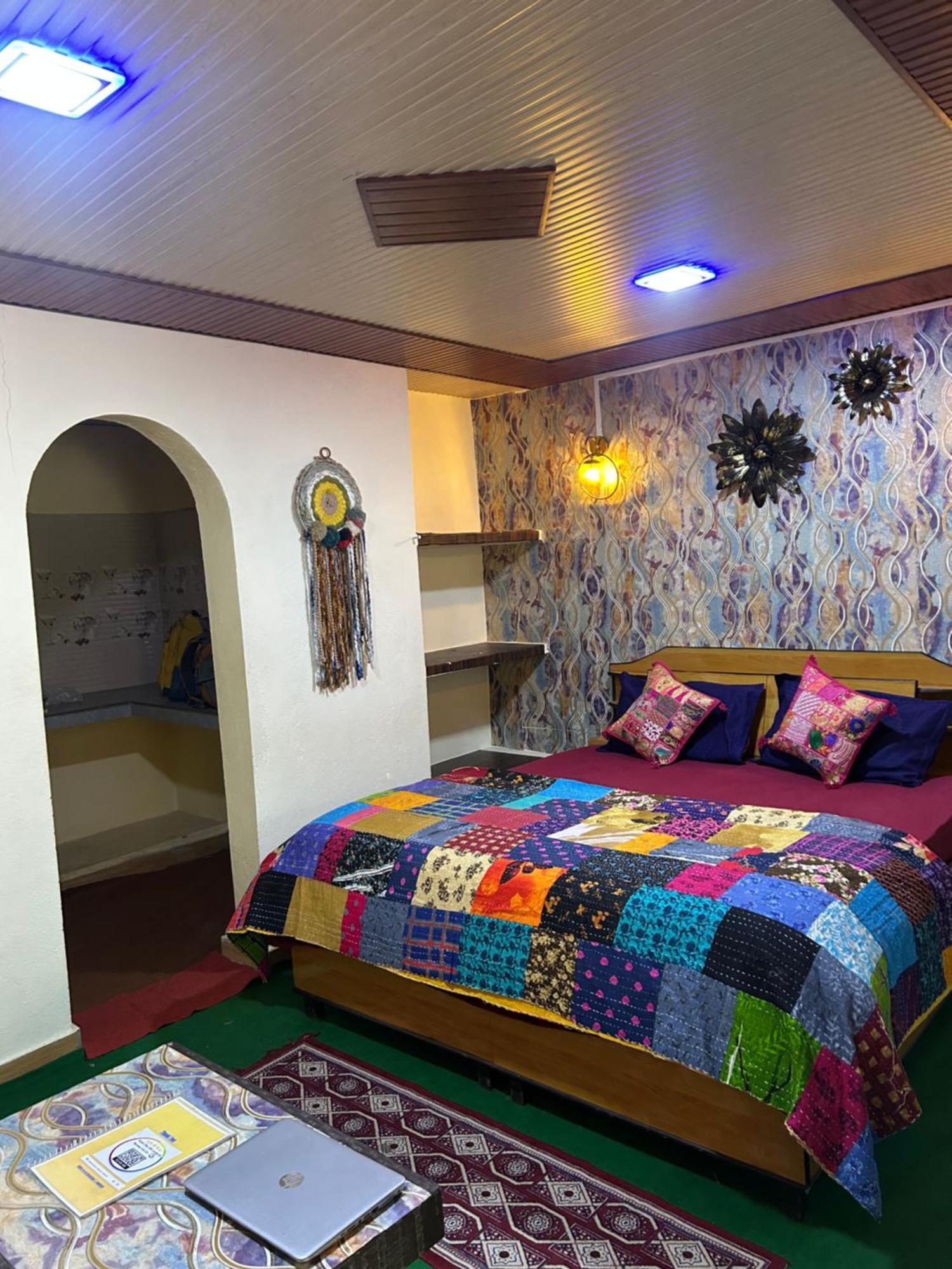 Laxmi Narayan Homestay-Harshil Harsil Экстерьер фото